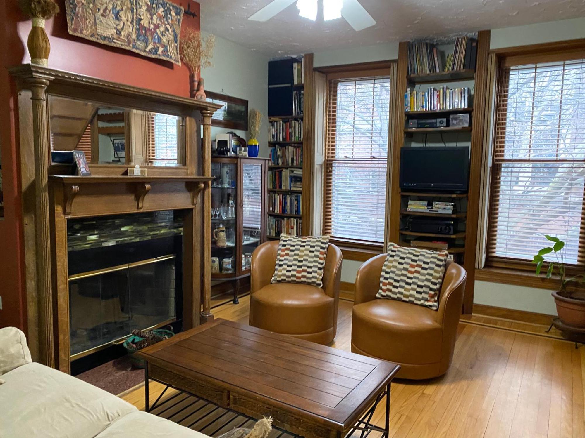 Superior Apartment Chicago